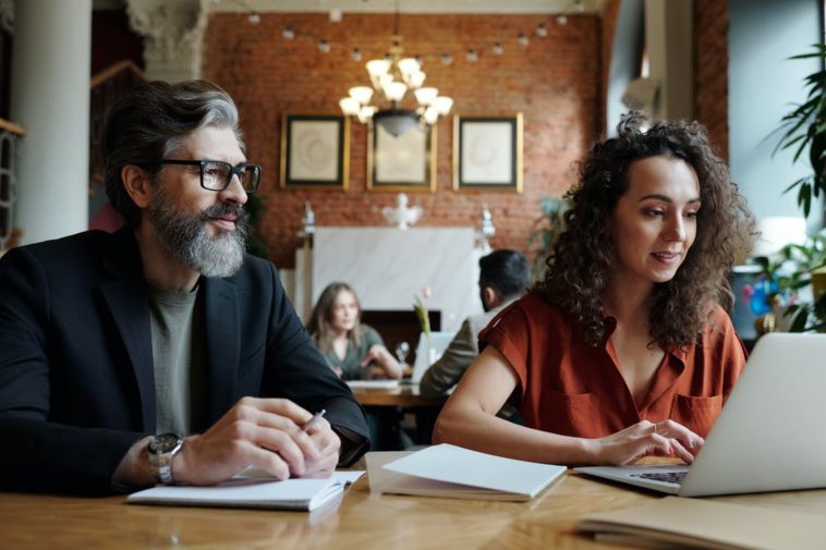 coach prise de parole dirigeant, mentor entrepreneur, types de mentorat