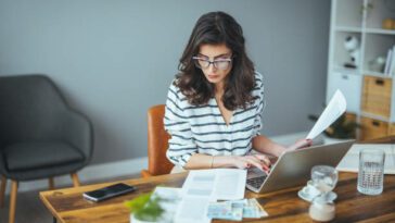 cumuler deux emplois, bien gérer son argent