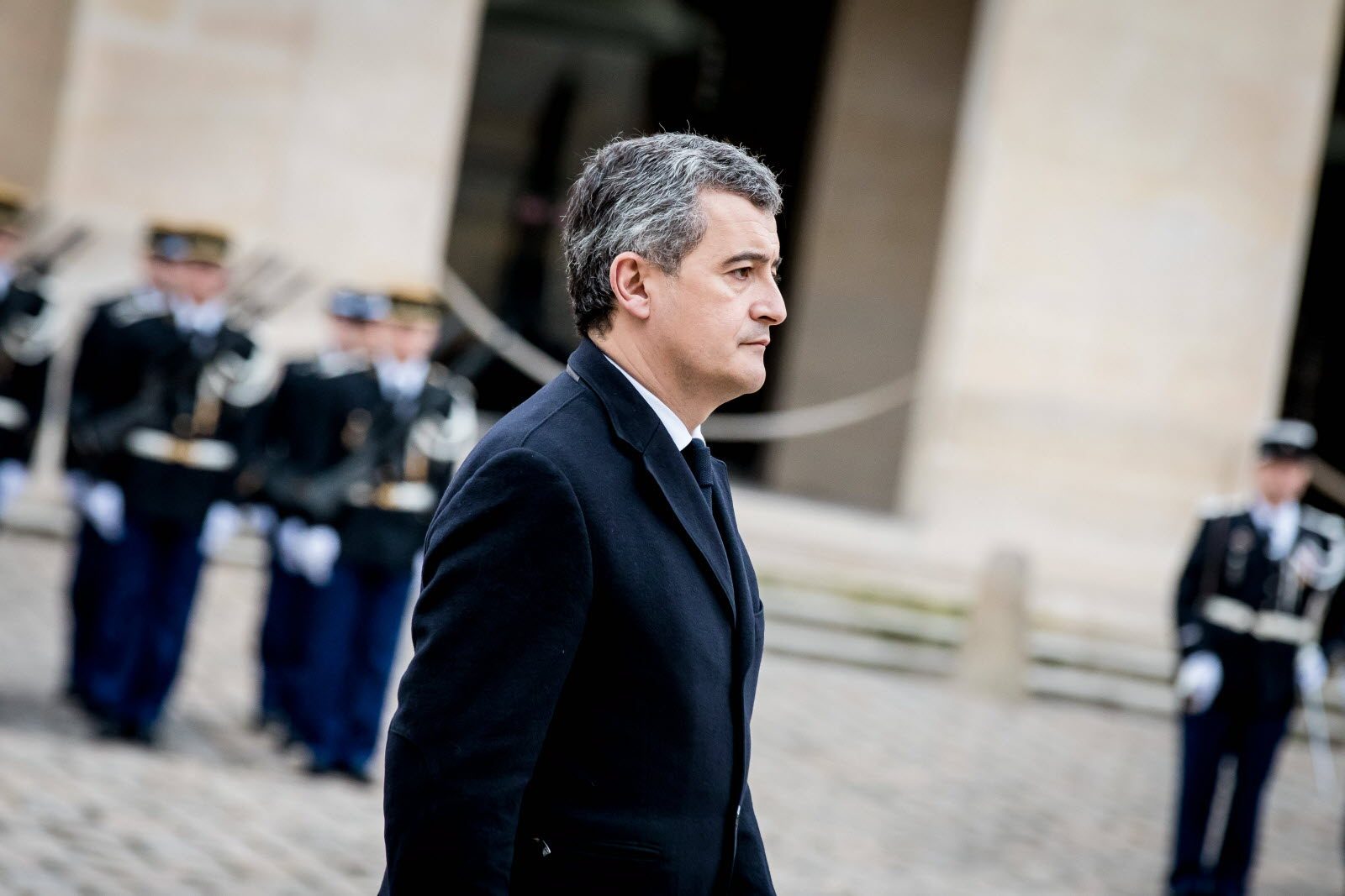 découvrez le culte de 5h du matin, une pratique matinale mystique et apaisante pour commencer la journée en pleine conscience.