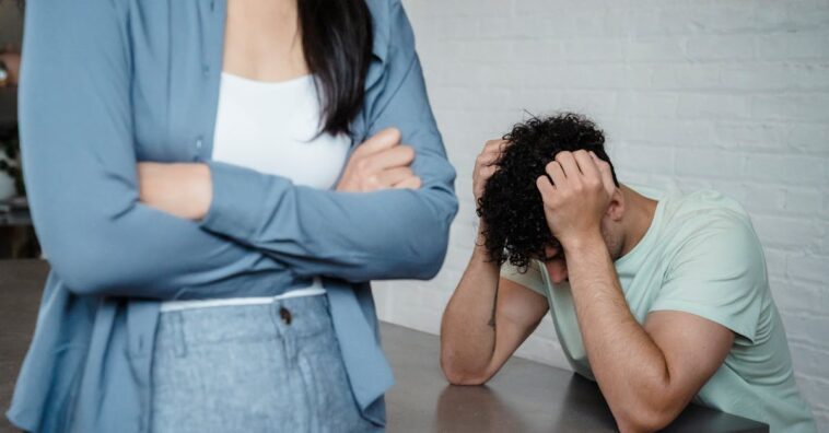 découvrez des conseils pratiques et des stratégies efficaces pour surmonter les problèmes de couple. apprenez à communiquer, renforcer votre relation et retrouver l'harmonie dans votre vie amoureuse.